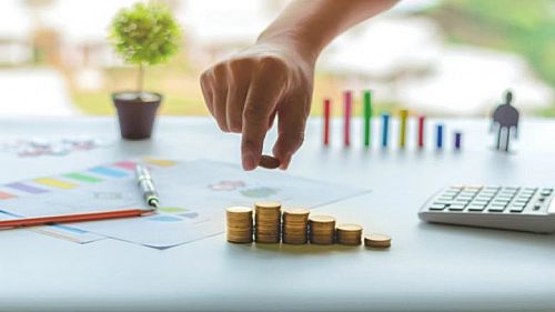 ثبات در بازار ارز و بهبود شاخص‌های کلان اقتصادی 